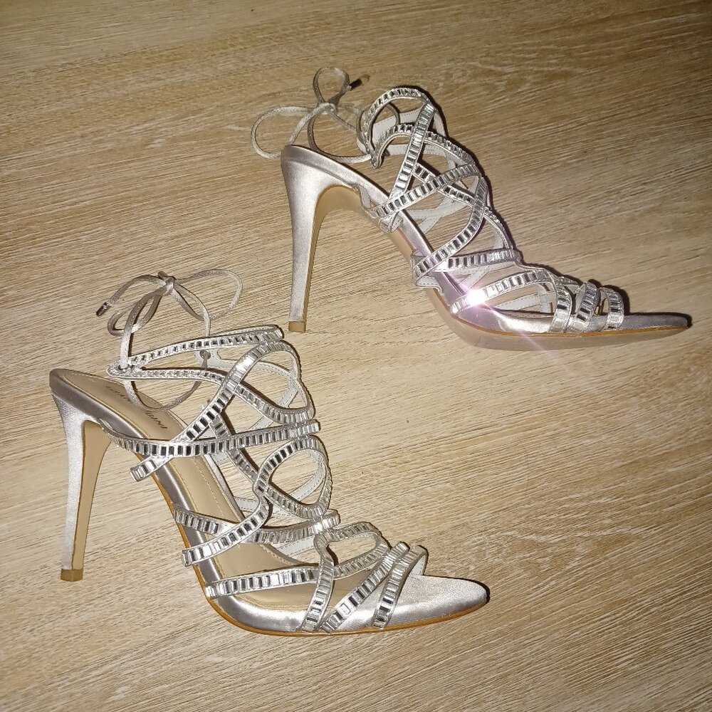 Gianni Bini Rhinestone Strappy Heels Size 10 Light Gray Silver Dress Sandals